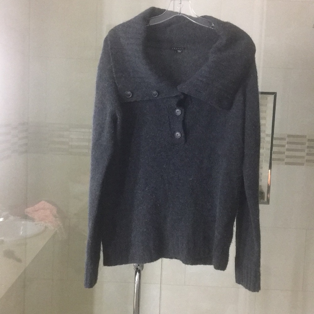 Theory cashmere sweater sz L
